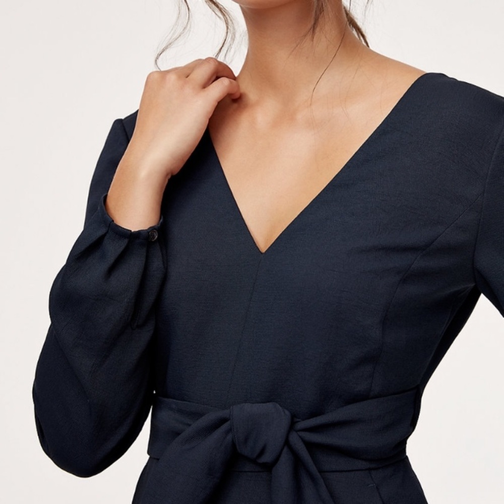 Nwot Aritzia Ecoulement long sleeve jumpsuit
